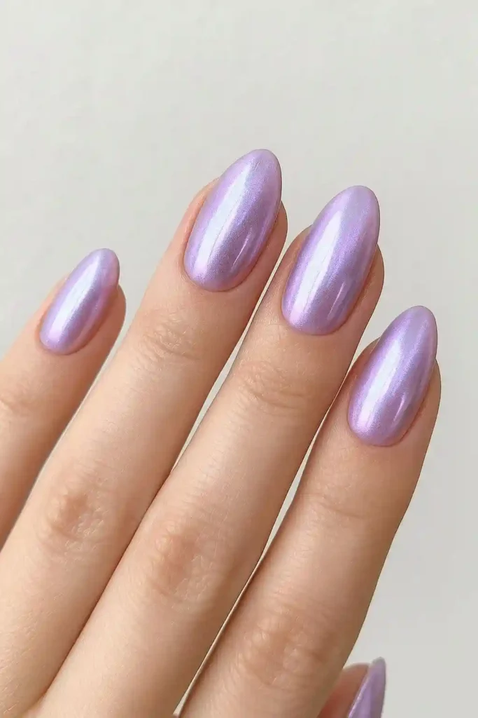 Lavender chrome nails with lilac iridescent reflective finish