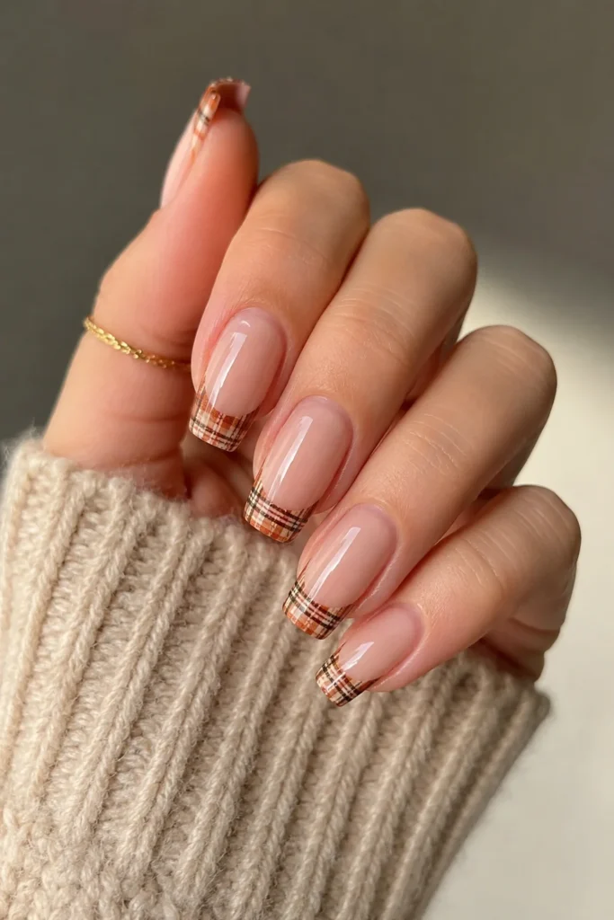 Trendy plaid French tip nails for autumn manicure style